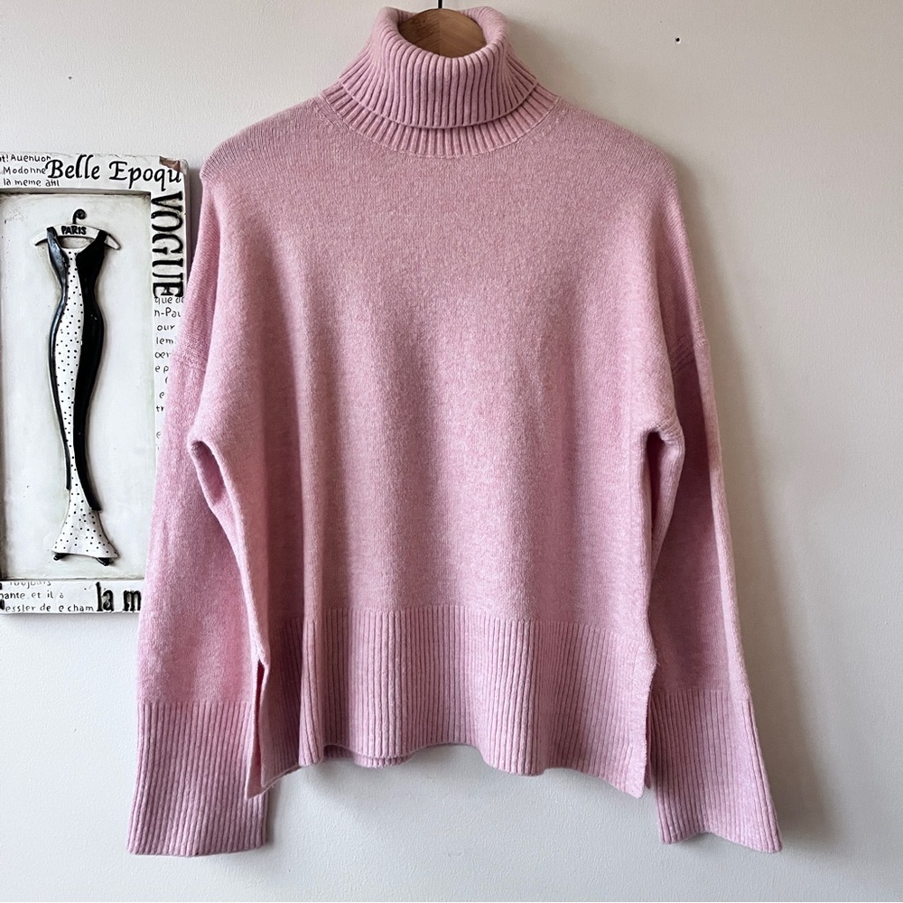 J. Crew Minimalist Pink Turtleneck Cozy Knit Cabincore Sweater Size S